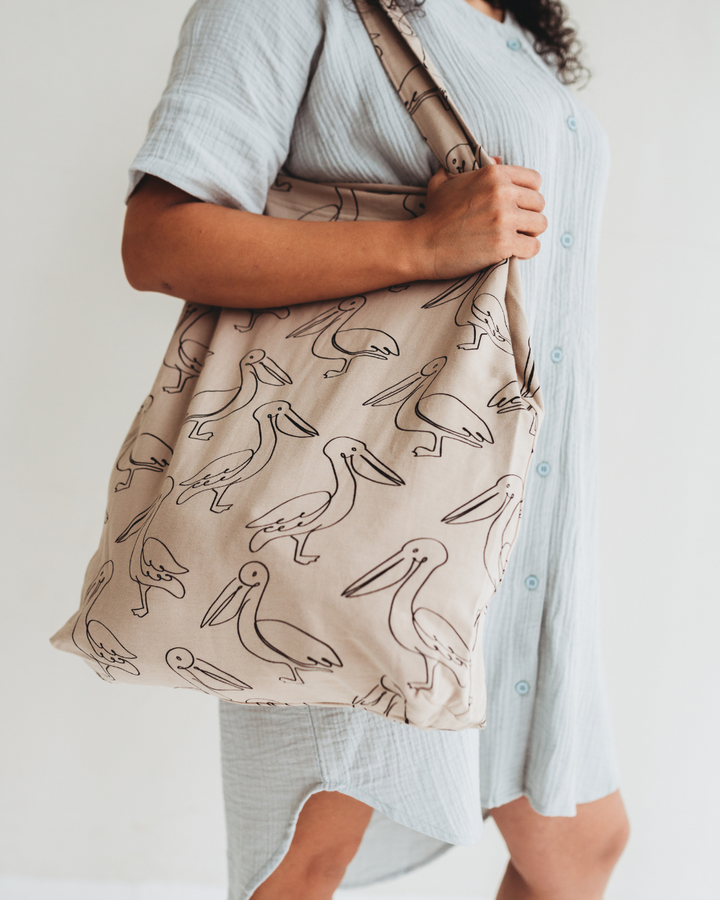 Pelican Print Tote Bag